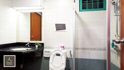 Changi Road (D14), Shop House #550535741